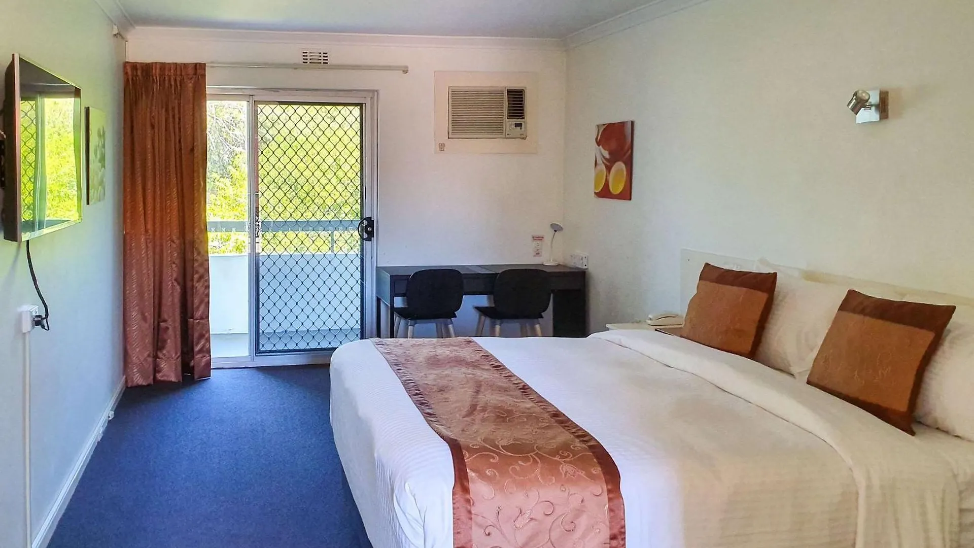 Econo Lodge Rivervale Perth 0*,